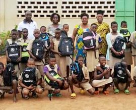 Distribution de fournitures scolaires pour la rentrée 2019